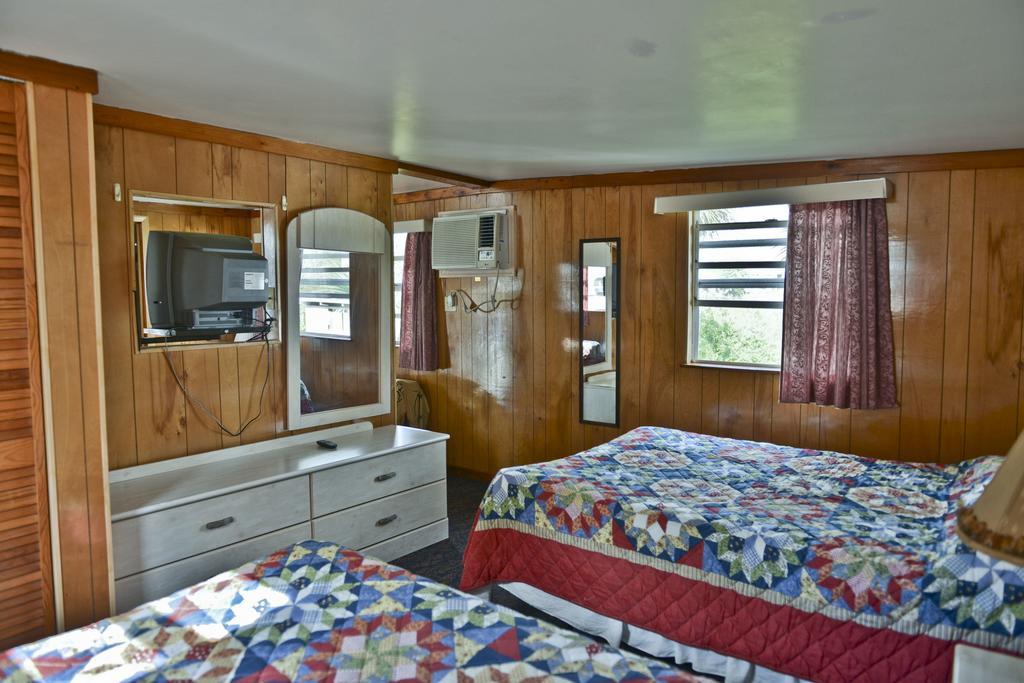 Lake Ida Beach Resort Уинтър Хевън Стая снимка
